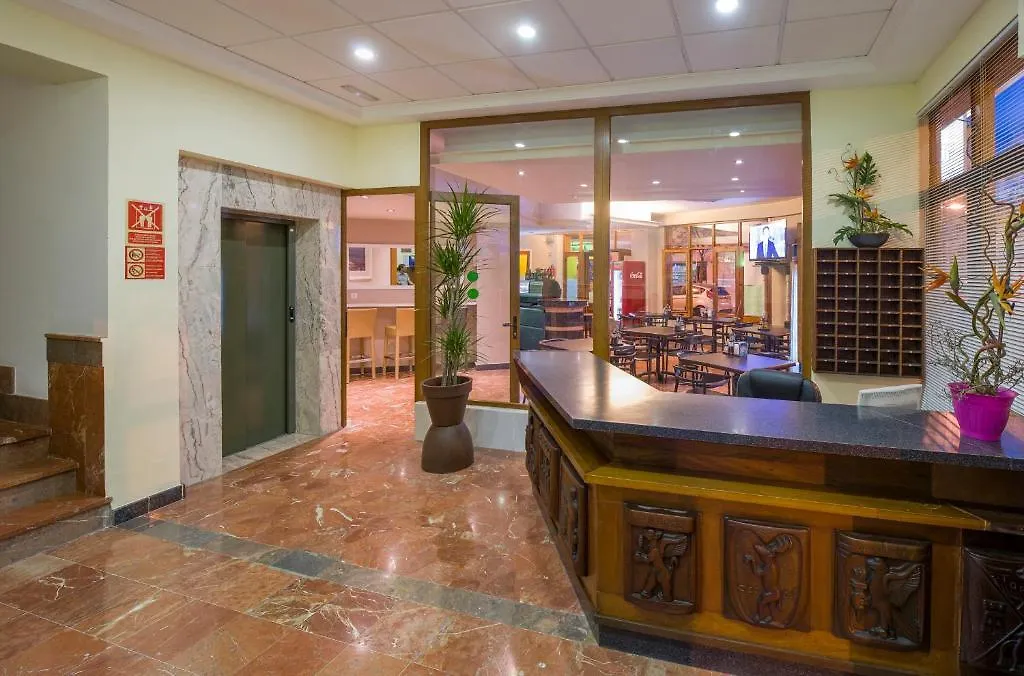 Hotel Hostal Alicante San Antonio Abad