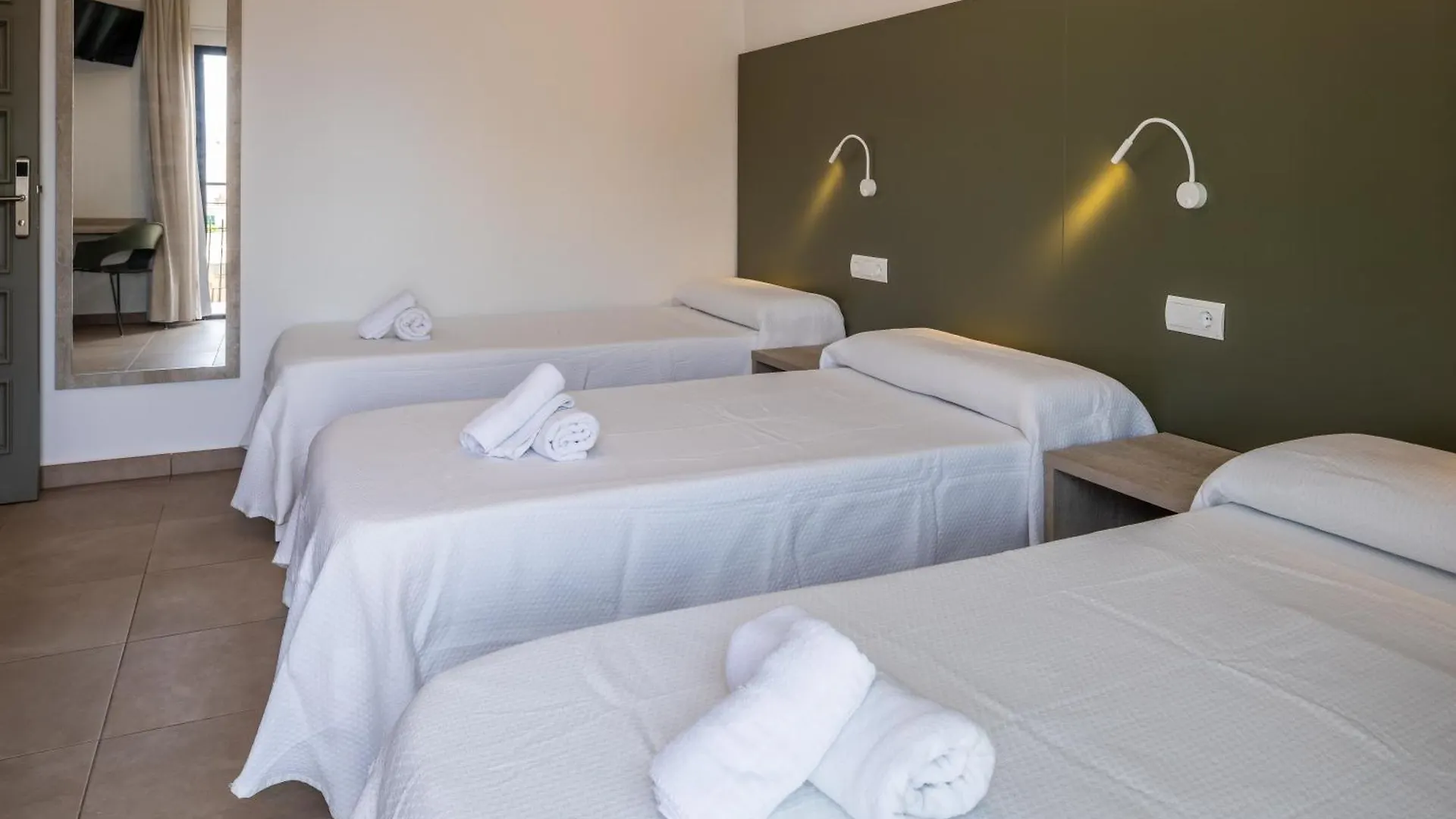 Hostal Alicante San Antonio  0*, San Antonio (Ibiza)