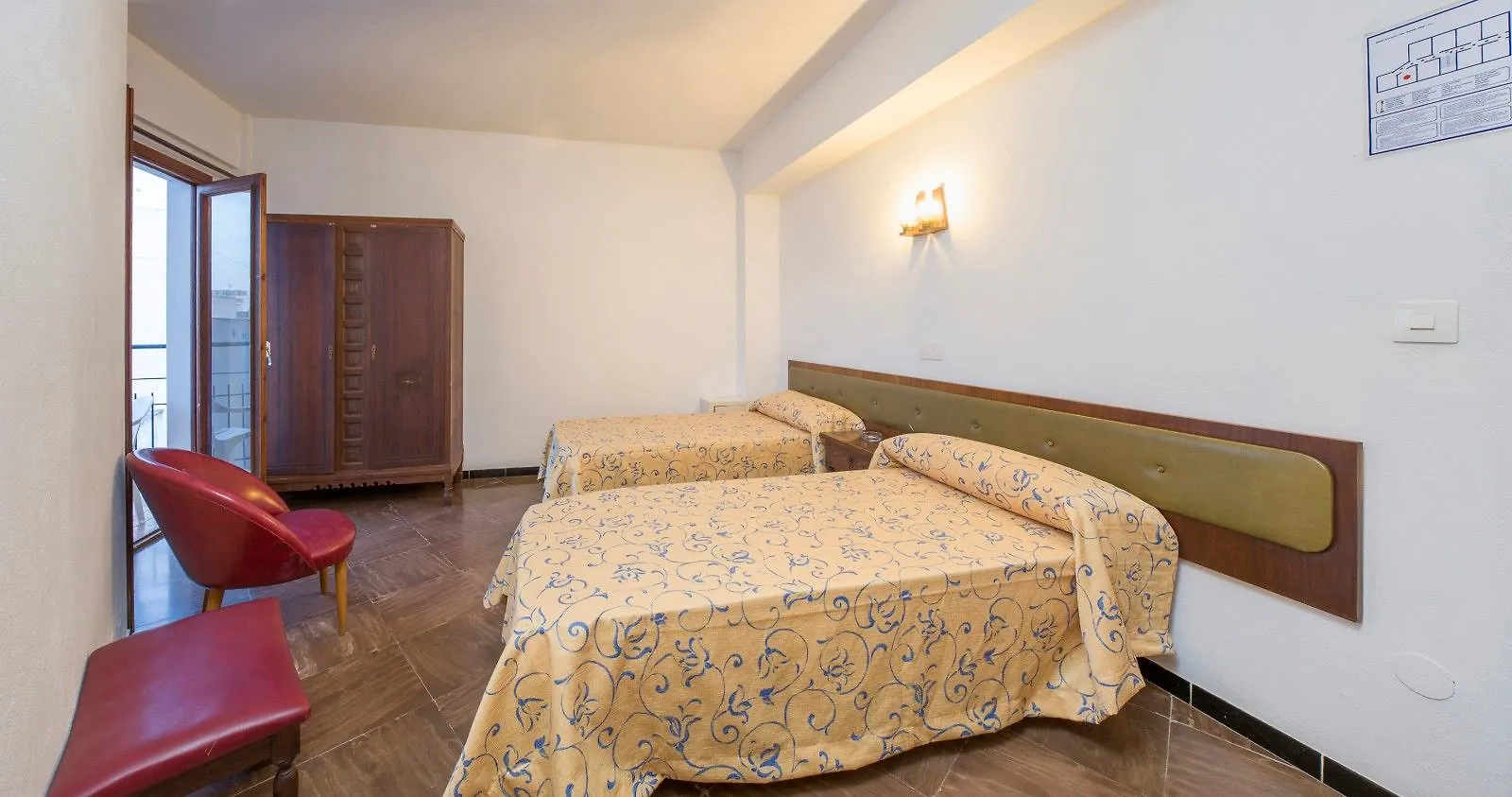 Hostal Alicante San Antonio  Hotel